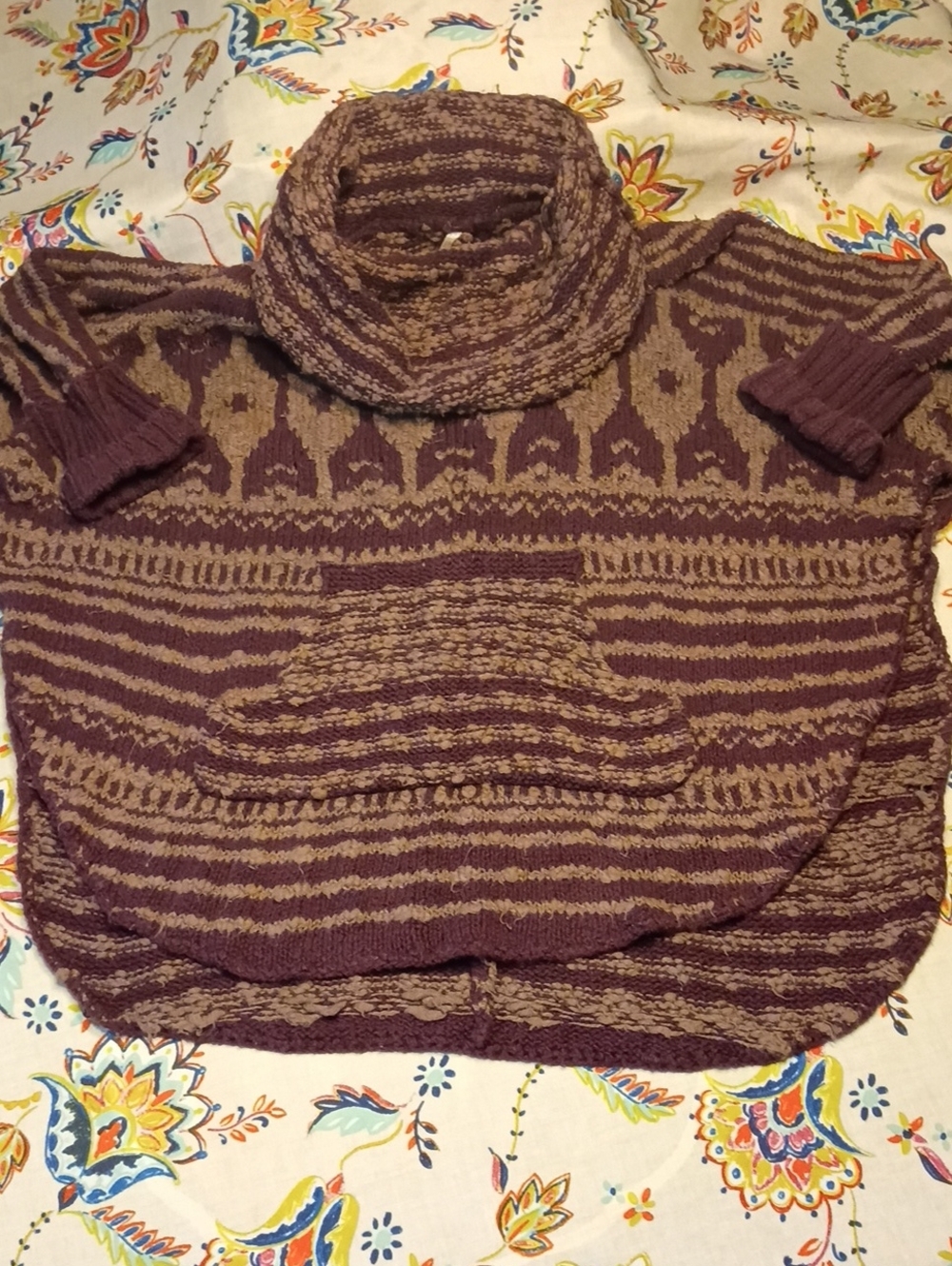Free People Medium Sweater/Poncho